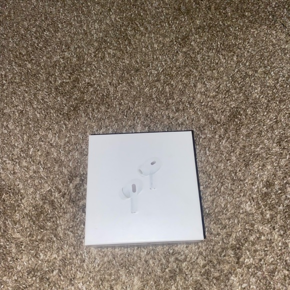 AirPods